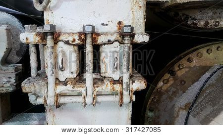 Part Of Machines For The Production Of Dry Pulp    For Further Processing In A Paper Plant