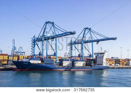 Las Palmas De Gran Canaria, Spain - December 9, 2018: Cargo Containers And Equipment In The Port Of 