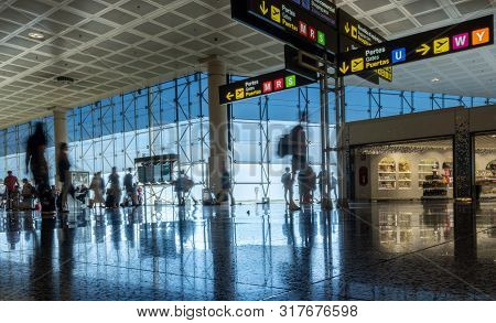 Barcelona, Spain. August 2019: Passengers In Transit In Terminal 2 Of Barcelona International Airpor