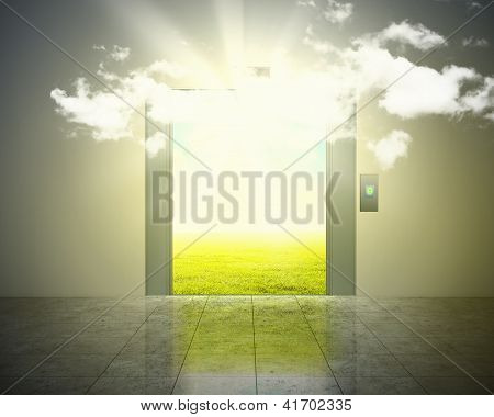 Лифт двери и природный ландшафт
