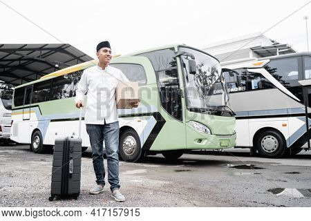 Male Muslim Travel By Bus During Pandemic