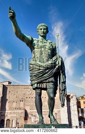 Italy, Rome. Statue In A Public Street Of The Roman Emperor Gaius Julius Caesar. Concept For Authori