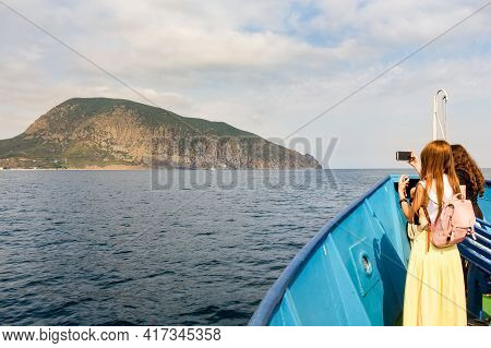 Yalta, Crimea - 4 September, Photo From The Bow Of The Ship, 4 September, 2020.\nboat Trip From Yalt