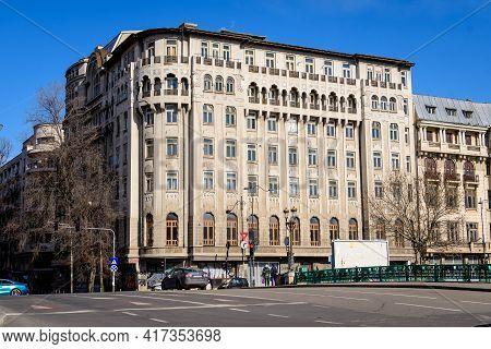 Bucharest, Romania, 13 February 2021 - Old Bulding Nead The Izvor Bridge (podul Izvor) On Dambovita 