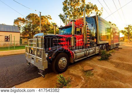 Alice Springs, Northern Territory, Australia - August 14, 2019: Western Star Truck Of Shell Questaco