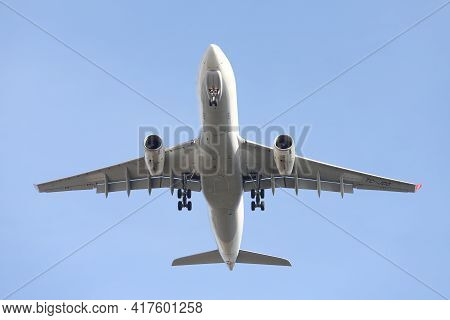 Istanbul, Turkey - January 31, 2021: Turkish Airlines Cargo Airbus A330-243f (cn 1004) Landing To Is