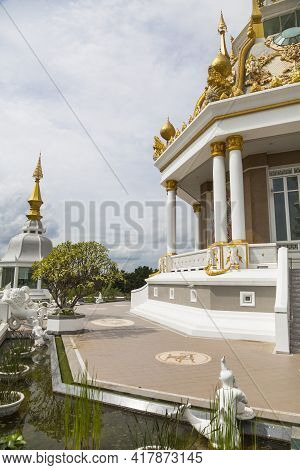 Wat Thung Setthi Temple In Khon Kaen, Thailand.