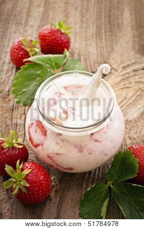 strawberry yogurt