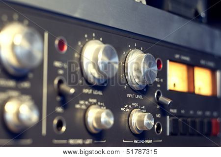 Recording sound