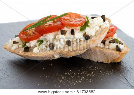 Bread With Cottage