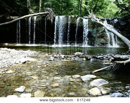 NY wielki Gully Falls Union Springs