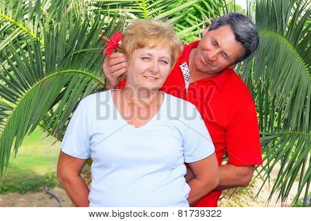 Elderly family couple .