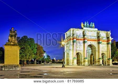 Arc De Triomphe In The Square Karruzel (jardin Des Tuileries) . Paris. France.