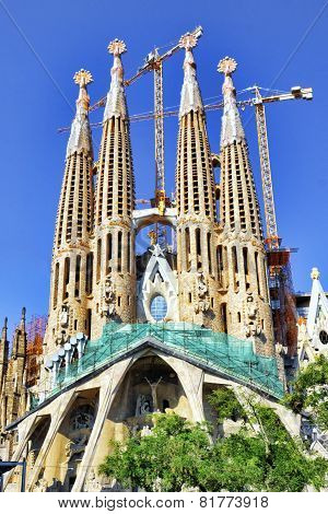 BARCELONA, SPAIN - AUGUST 28, 2008: The Basilica of La Sagrada Familia