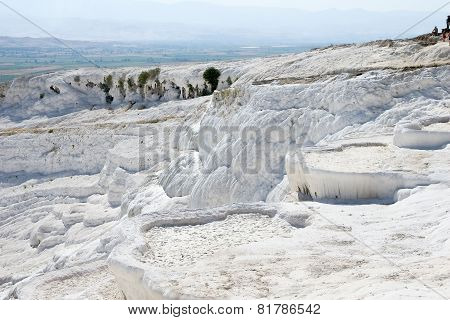 Limy Cascades Of Flowing Down Water In Pamukkale