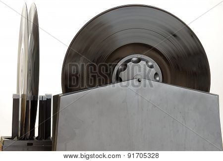 Cleaning a dirty vinyl
