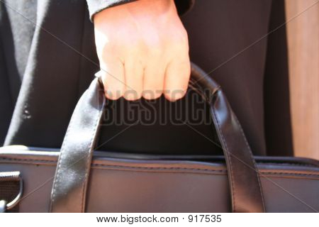 Kısa taşıma çantası 
