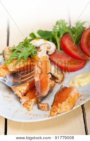 Grilled Samon Filet With Vegetables Salad