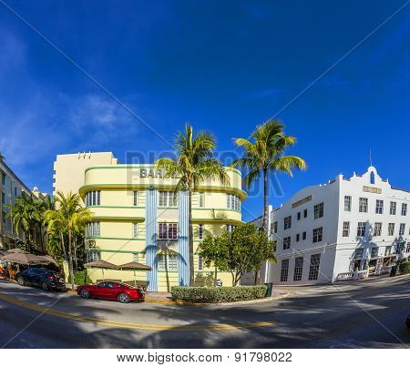 View At Ocean Drive To Hotel The Barbizon