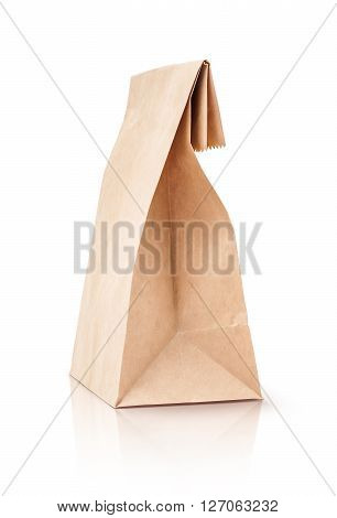 paper kraft shopping bag isolated on white background with clipping path