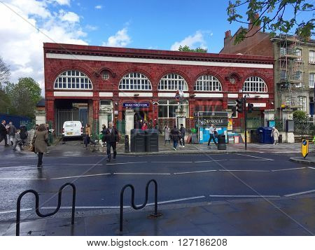 LONDON - APRIL 25: Belsize Park Underground Station on April 25, 2016 in London, UK.