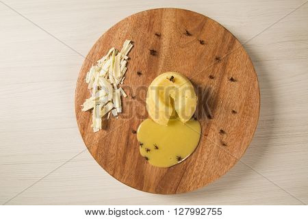 petit gateau with sava ant. gourmet dessert