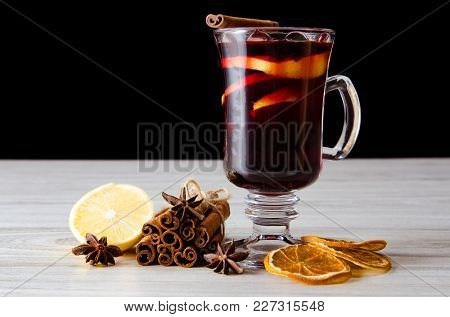 Mulled wine glintwine served in glasses for christmas table