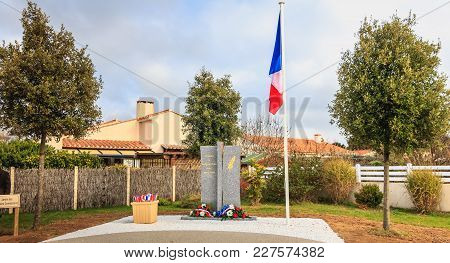 Inauguration Of A Monument Of The Dead Veterans Of The City For France