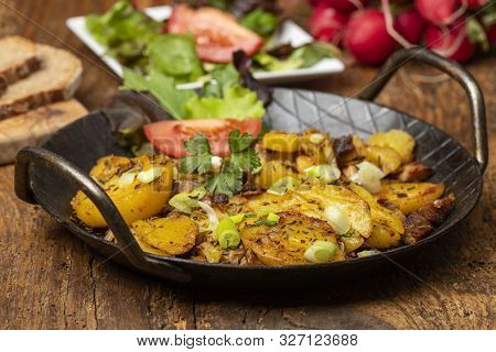 Pan Wirth Rustic Tyrolean Groestl On Dark Wood
