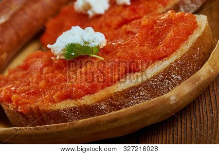 Bulgarian Ljutenica