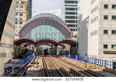 Canary Wharf London. 23 May 2019. A View Of The Dlr Station Of Canary Wharf In London