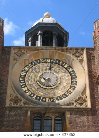 Calendar_hamptoncourt