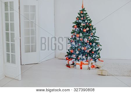 Christmas Tree In The White Hall At Christmas