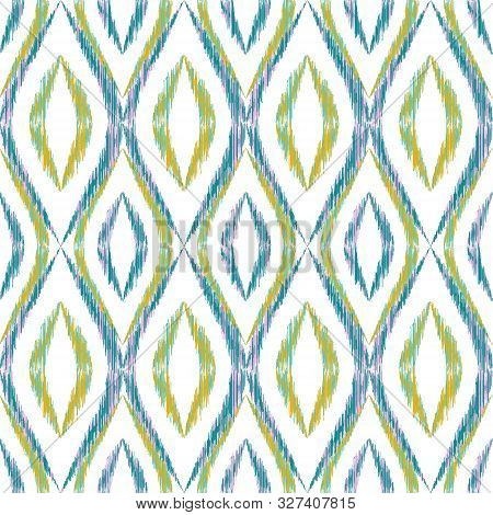 Ikat Ogee Seamless Vector Pattern Illustration. Ethnic Fabric Print Geometric Ikat Pattern. Simple O