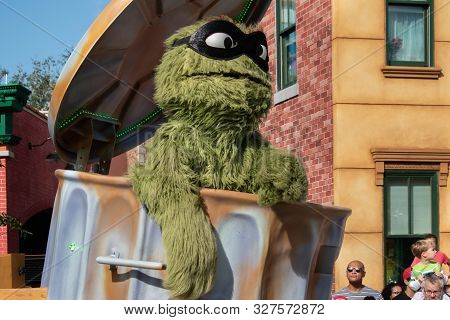 Orlando, Florida. October 5, 2019. Oscar The Grouch In Sesame Street Party Parade At Seaworld 32