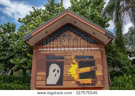 Orlando, Florida. September 21, 2019. Halloween Decorations At Seaworld 151