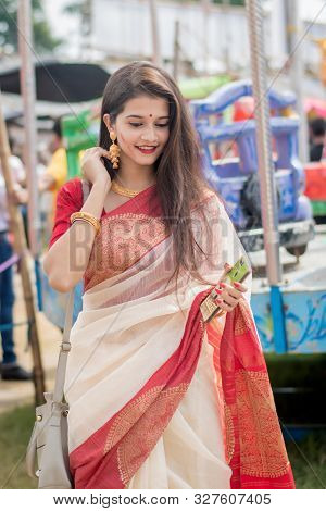 Kolkata, India - 8th October 2019; Women Participate In Sindur Khela At A Puja Pandal On The Last Da