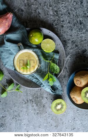 Sweet Kiwi Smoothie With Prickly Pear And Lime Juice
