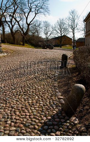 Johtavan torneineen