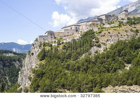 Fortaleza perto Modane