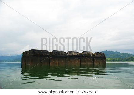 zerstÃ¶rten Tempel Unterwasser