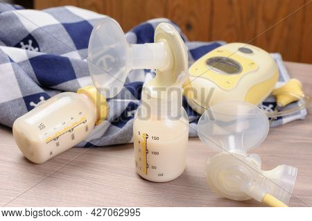 Breast Pump Set (with Milk)