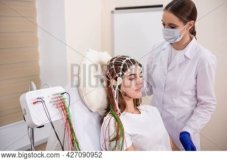 Patient Brain Testing Using Encephalography At Medical Center