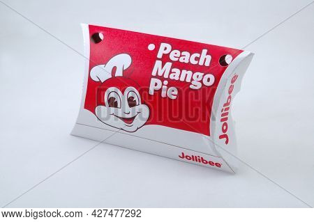 Manila, Ph - July 16 - Jollibee Peach Mango Pie On July 16, 2021 In Manila, Philippines.