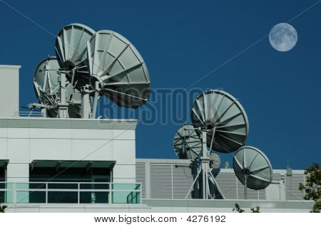 衛星放送