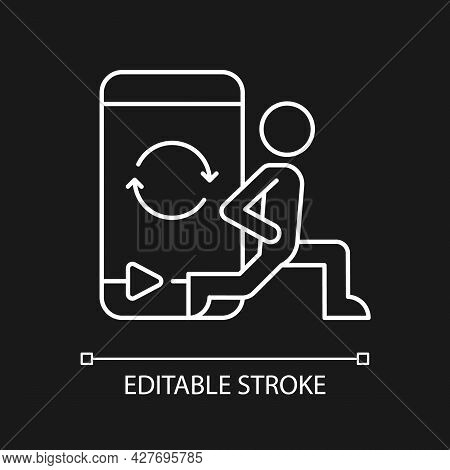 Online Fitness Circuit Training White Linear Icon For Dark Theme. Cardiovascular Improvement. Thin L