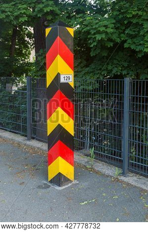 German Territorial Sign In Gorlitz City. Border Post Near Border Between Poland And German.