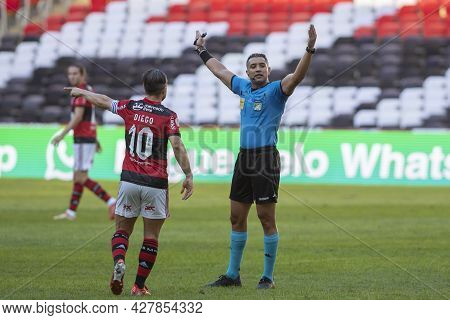 Rio, Brazil - July 25, 2021: Felipe Fernandes De Lima Referee In Match Between Flamengo 5 Vs 1 Sao P