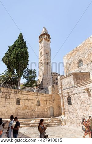 Jerusalem, Israel, July 17, 2021 : Square In Front Of The Church Of The Holy Sepulcher And Mosque Of