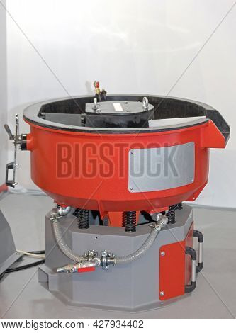 Vibratory Polishing Tumbler Machine Drum In Factory